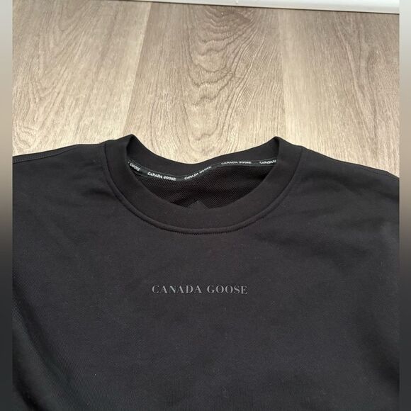Canada Goose
'muskoka' Black Sweatshirt - Picture 6 of 7